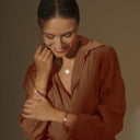 Les bijoux joncs en or, un must-have pour votre collection